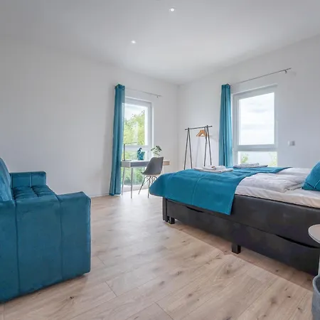 Lit Living - Luxury House - Box Spring - Parking - Exclusive Kitchen