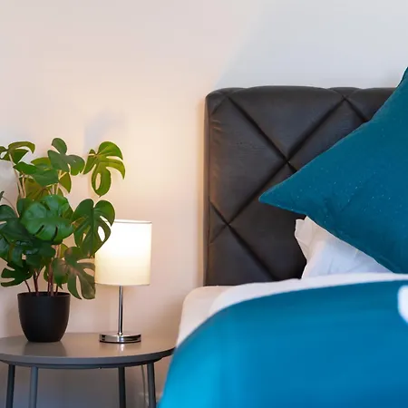 Daire Lit Living - Luxury House - Box Spring - Parking - Exclusive Kitchen *