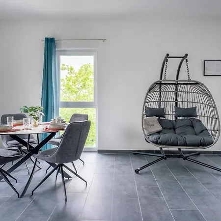 Lit Living - Luxury House - Box Spring - Parking - Exclusive Kitchen * Altenstadt