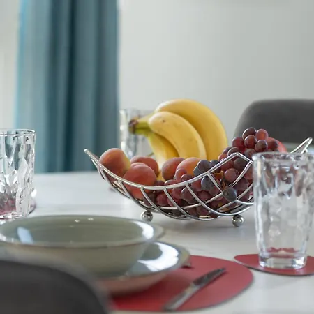 Daire Lit Living - Luxury House - Box Spring - Parking - Exclusive Kitchen *