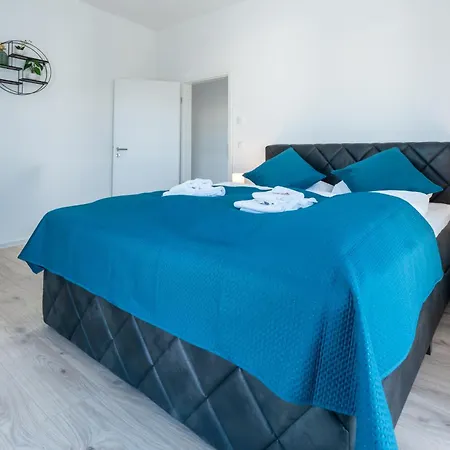 Lit Living - Luxury House - Box Spring - Parking - Exclusive Kitchen Altenstadt