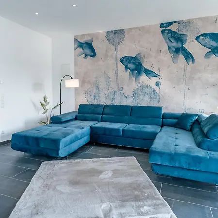 Lit Living - Luxury House - Box Spring - Parking - Exclusive Kitchen Daire *