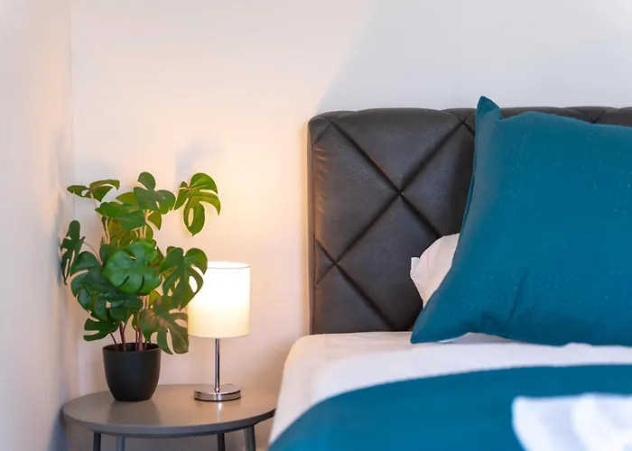 Lit Living - Luxury House - Box Spring - Parking - Exclusive Kitchen * Altenstadt