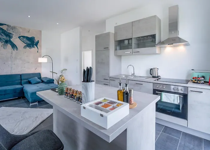 Lit Living - Luxury House - Box Spring - Parking - Exclusive Kitchen Apartmán Altenstadt