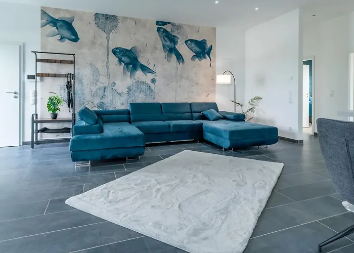 Lit Living - Luxury House - Box Spring - Parking - Exclusive Kitchen